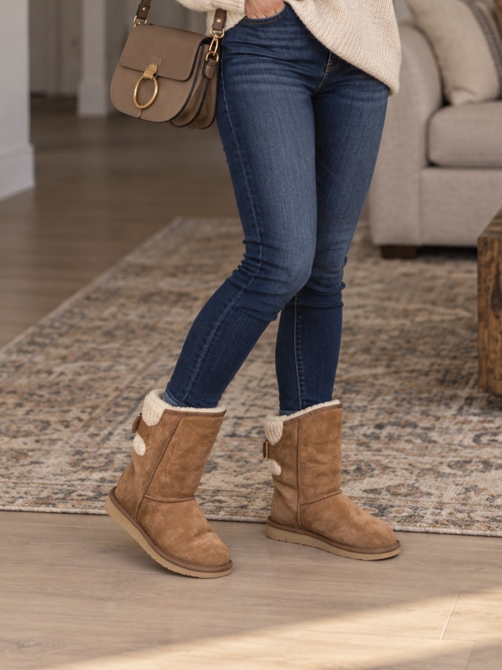 Australia Luxe Collective Luxury Spartan Knit Short Sheepskin Chestnut Boot 8
